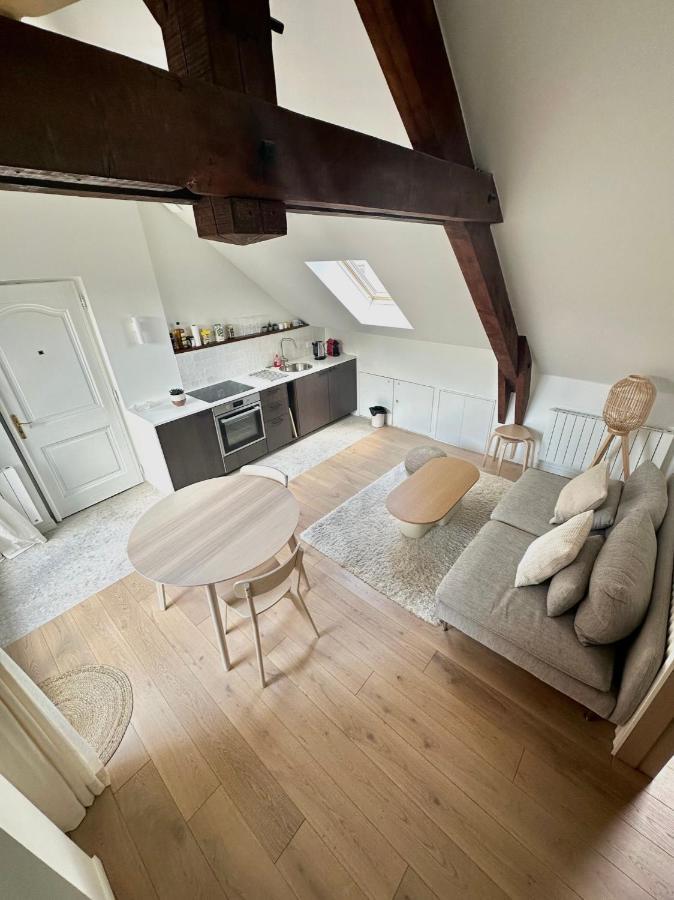Ecrin De Calme Avec Terrasse Apartman Chambéry Kültér fotó